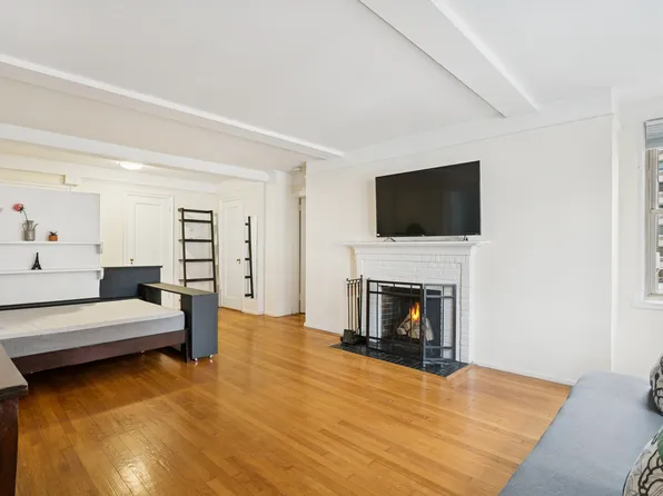 59 West 12th Street image 2 of 3