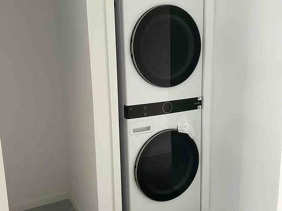 4th image of 6810 16th Ave Floor 2