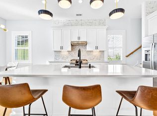 52 Aiken St APT B, Charleston, SC 29403