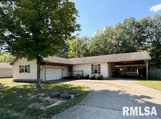 3113 Weaver Rd, Herrin, IL 62948