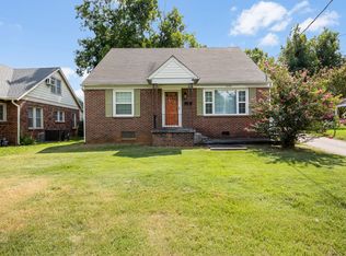 1056 Campbell St, Jackson, TN 38301