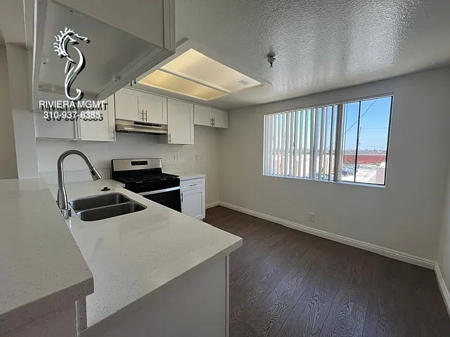 2 bed, 950 sqft, $2,195 — Photo 4