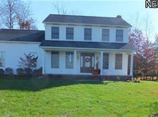 6615 Oakleaf Dr, Westfield Center, OH 44251
