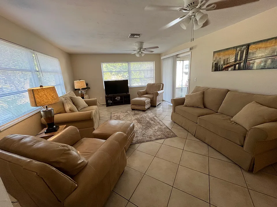 3601 Quails Walk