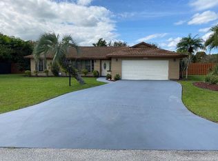 2920 SE Falmouth Dr, Stuart, FL 34997