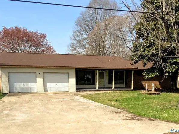 20191 Wallace Ln, Athens, AL 35614