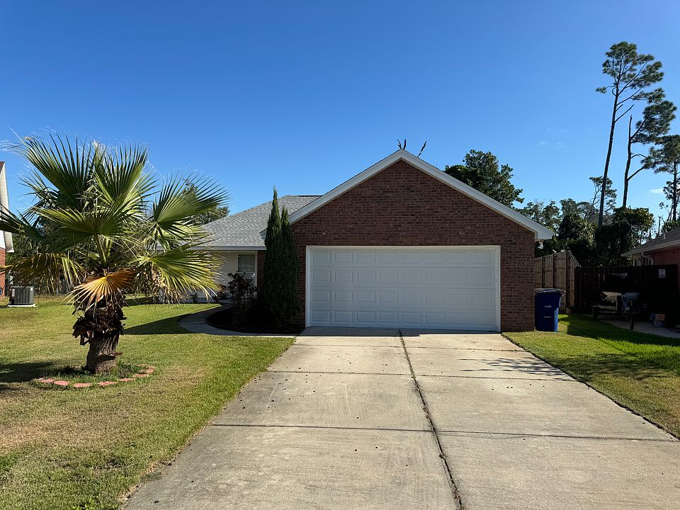 1st image of 600 Windy Ln