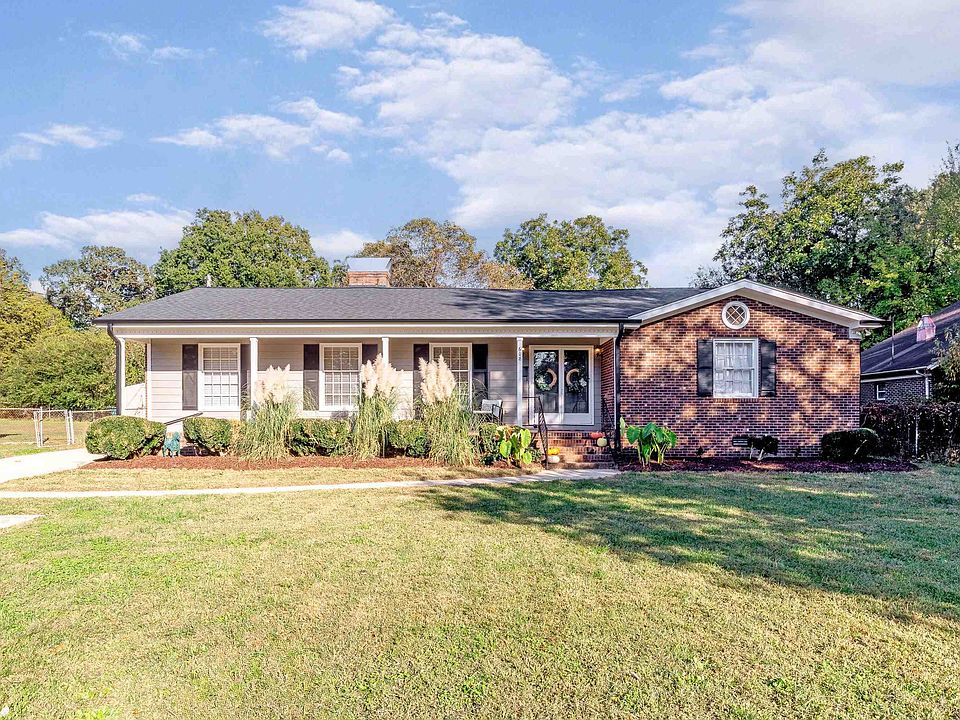 1st image of 608 Delany Dr