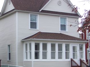 101 Cross St, Sayre, PA 18840