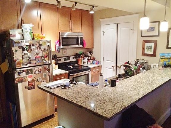 4th image of 611 S Jefferson St APT 901