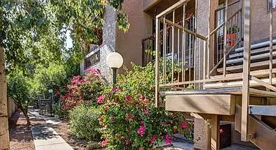 Catalina Apartments - 117 — Photo 11