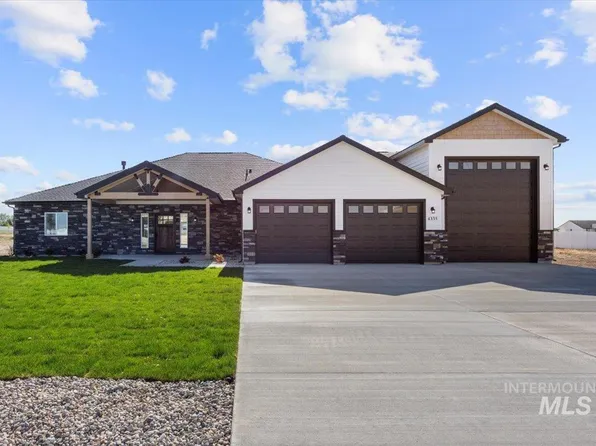 4335 NW Purple Sage Cir, Mountain Home, ID 83647