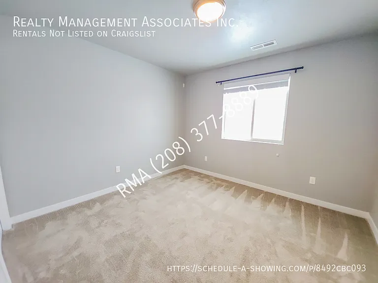 11310 W Flute St — Photo 15