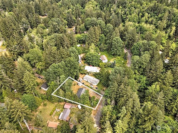 5th image of 2040 NE Tahuya River Drive