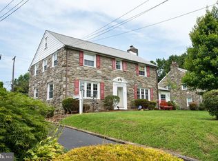 2525 Garrett Rd, Drexel Hill, PA 19026