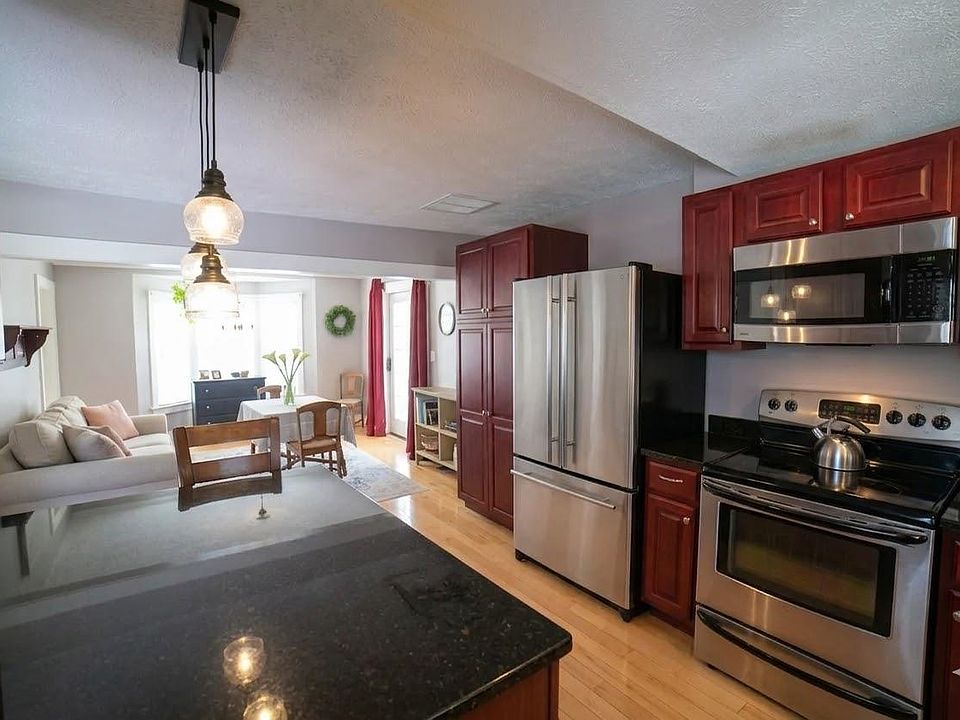 1st image of 18 Maple Street