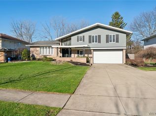 40 Tristan Ln, Buffalo, NY