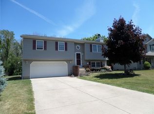 2289 Bernwood Dr, Erie, PA 16510