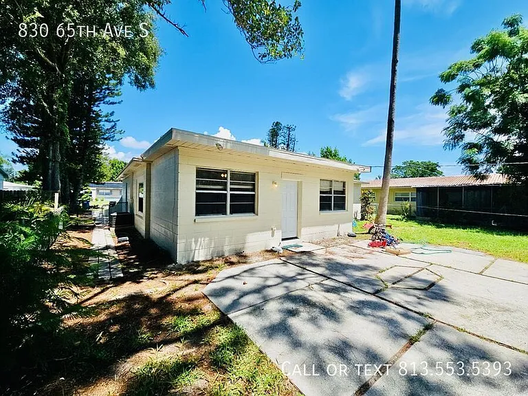 830 65th Ave S — Photo 4