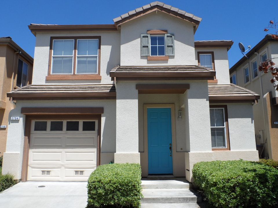 1st image of 2754 Vineyard Park Pl