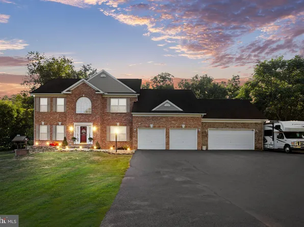 91 Shipper Ct, Martinsburg, WV 25404
