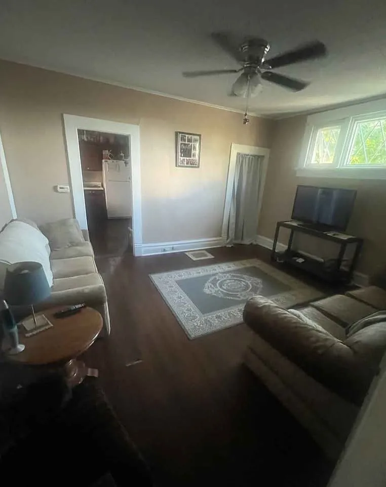 4 bed, 1647 sqft, $1,500 — Photo 3