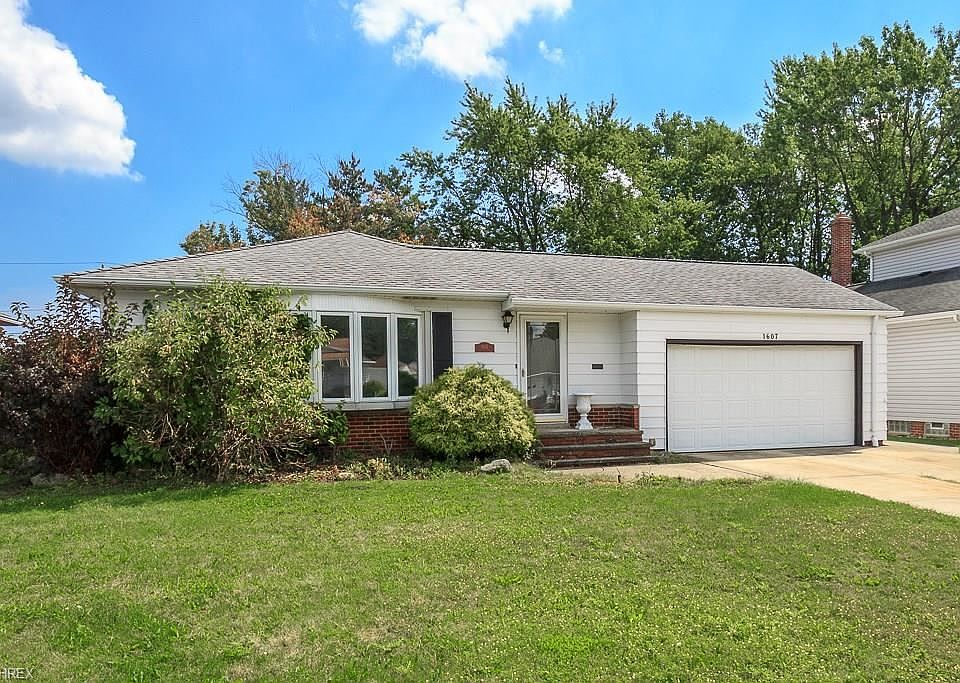 1st image of 1607 Algiers Dr