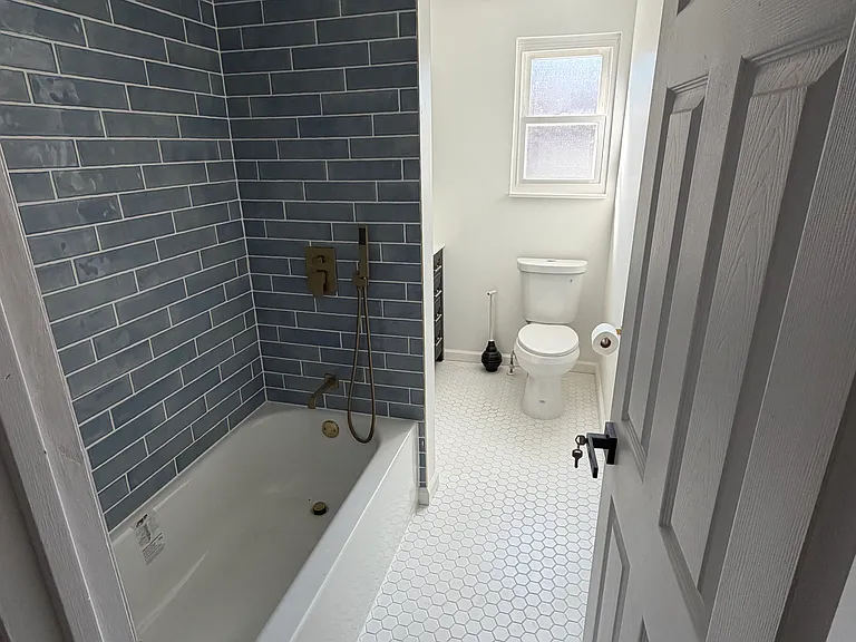 4412 Woolslayer Way — Photo 12