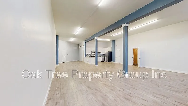 Building Photo - 5549 Foothill Blvd #J