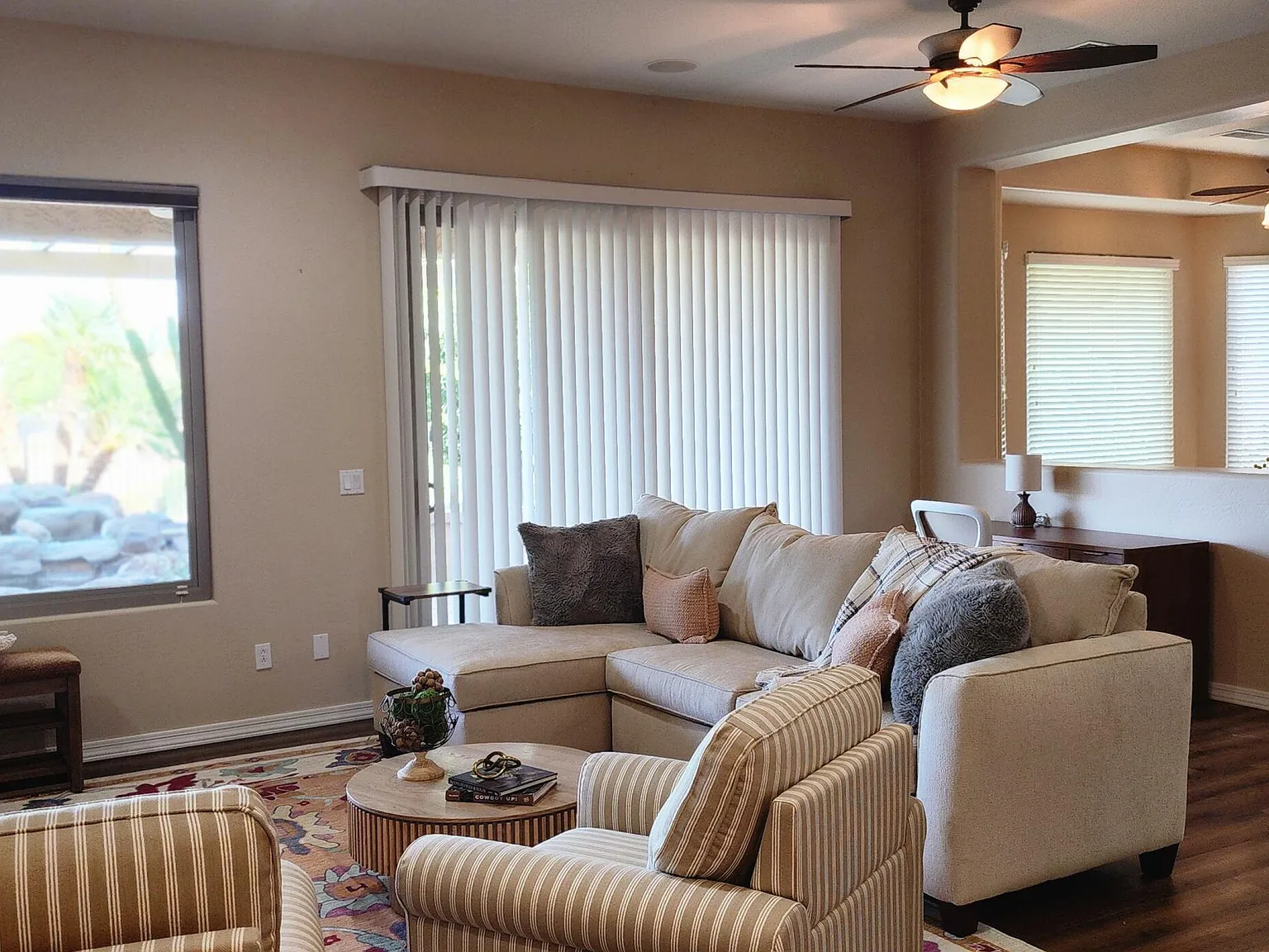 2 bed, 2.0 bath, 1961 sqft, $2,500 — Photo 3