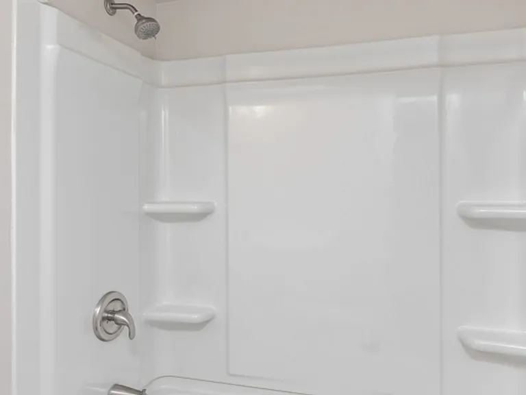 714 S Wooster Ave — Photo 11