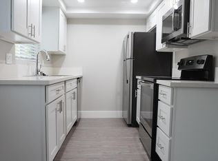 4331 Ventura Canyon Ave APT 6, Sherman Oaks, CA 91423