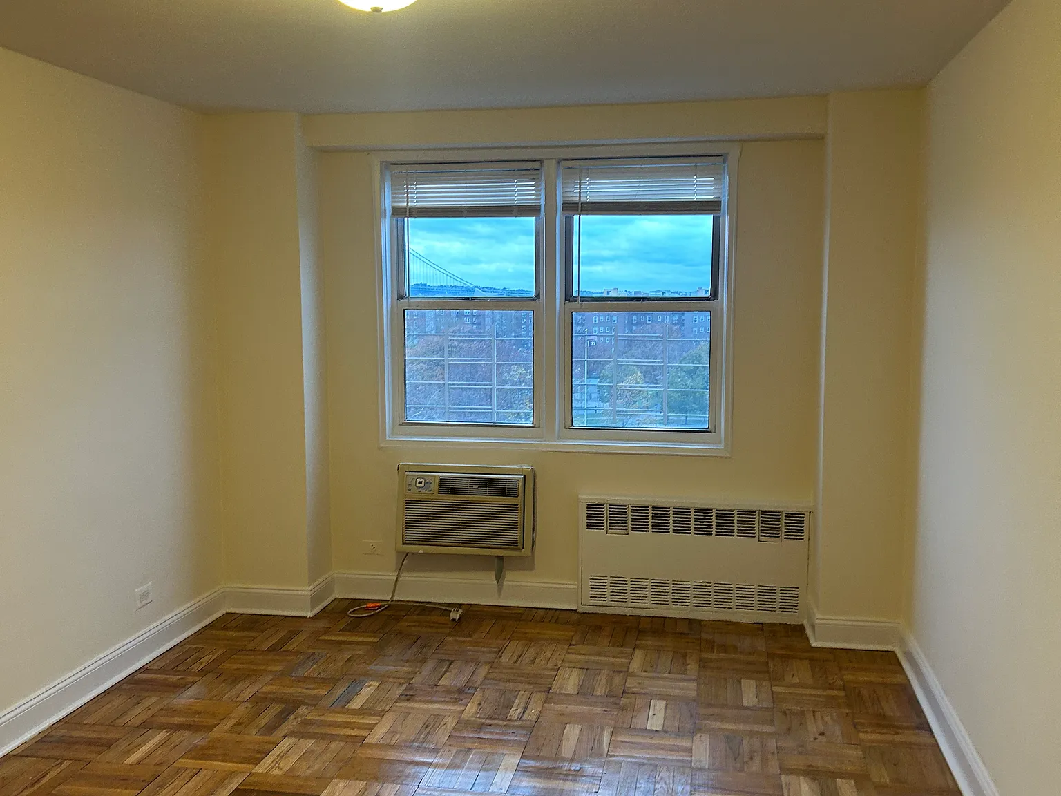 8855 Bay Pkwy — Photo 2