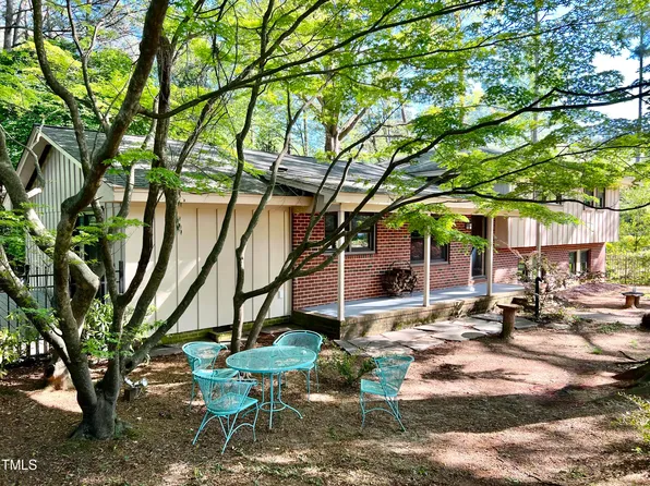 2204 Myron Dr, Raleigh, NC 27607