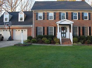 1804 Snow Wind Dr, Raleigh, NC 27615