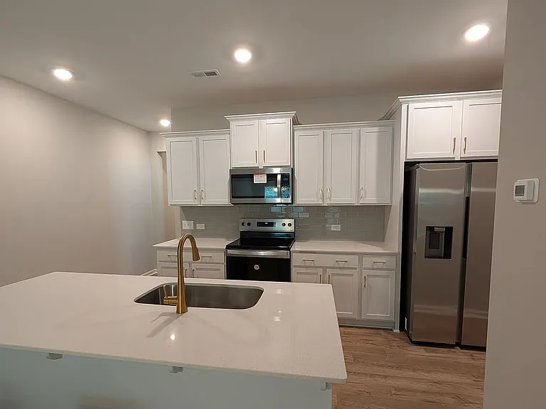 7119 Reeves St — Photo 24
