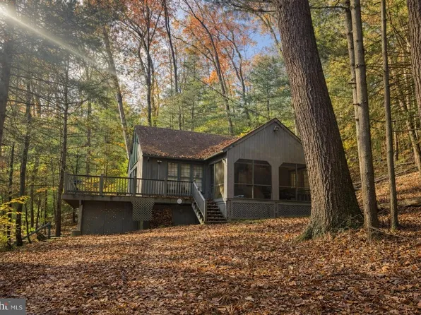 1222 Appalachian Trl, Gardners, PA 17324