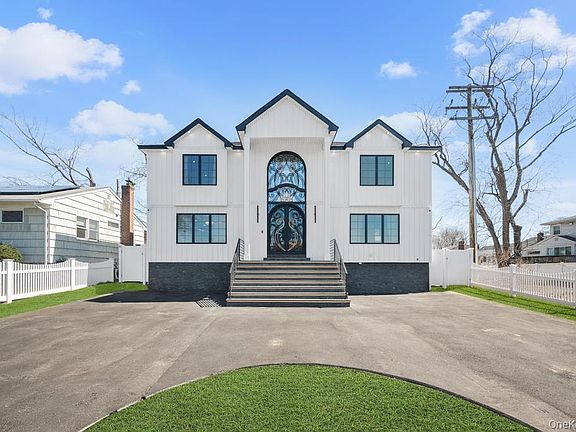 4th image of 15 Forest Road