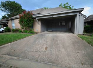4713 S Fulton Pl, Tulsa, OK 74135