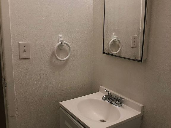 4th image of 4164 38th St #4164-A