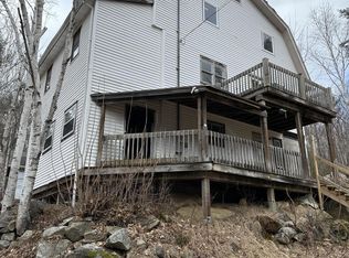 31 New Dawn Rd, Oxford, ME 04270