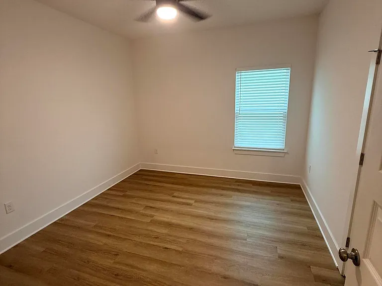457 Wolcott Way — Photo 18