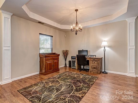 4th image of 13813 Millers Creek Ln