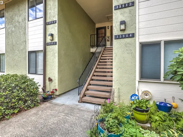 15910 NE Fremont St, Portland, OR 97230