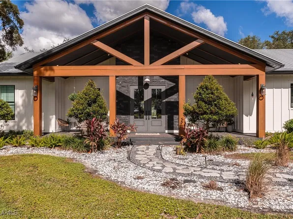 4300 Fort Denaud Rd, Labelle, FL 33935