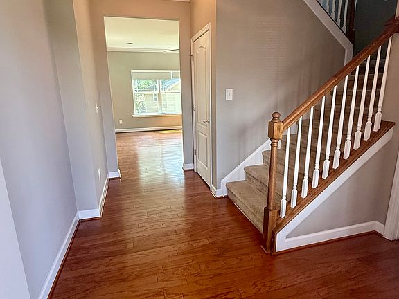 2nd image of 3811 Jagalene Ln