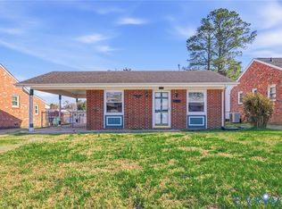213 Prince Albert Ave, Colonial Heights, VA 23834