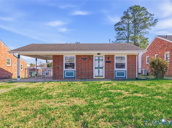 213 Prince Albert Ave, Colonial Heights, VA 23834