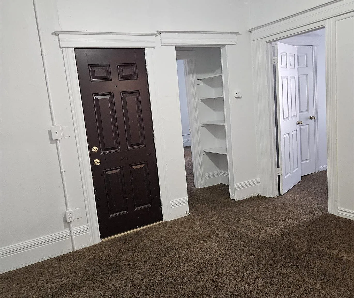 3 bed, 750 sqft, $1,470 — Photo 4