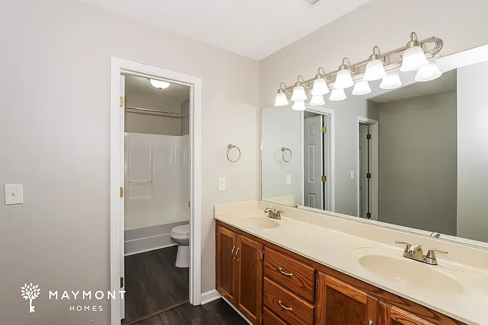 2323 Casaba Dr — Photo 12